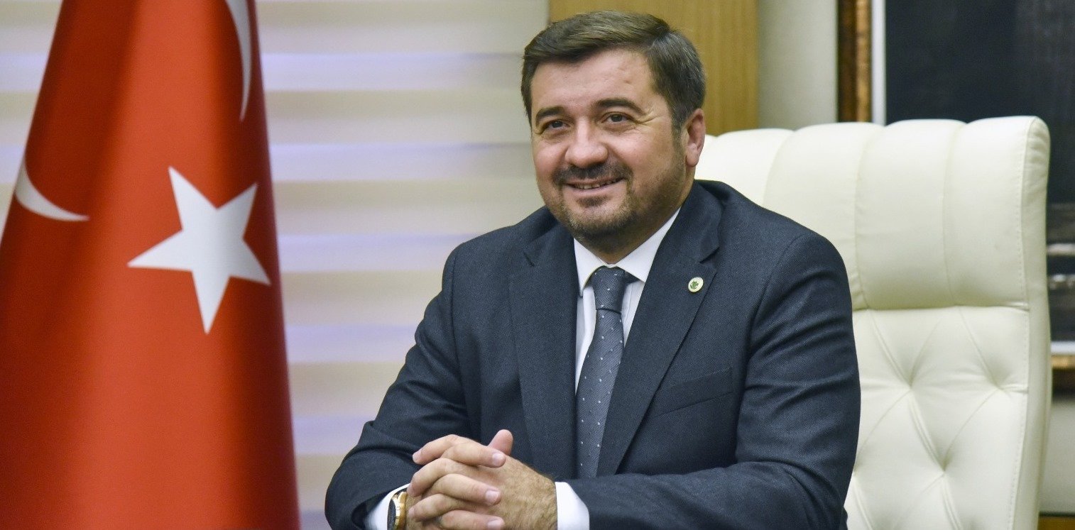 BAŞKAN ŞENLİKOĞLU’NUN RAMAZAN BAYRAMI MESAJI