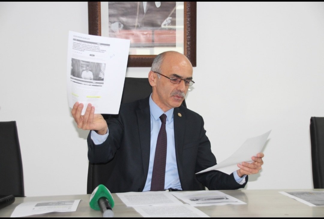 BEN İSTİFA ETMEDİM