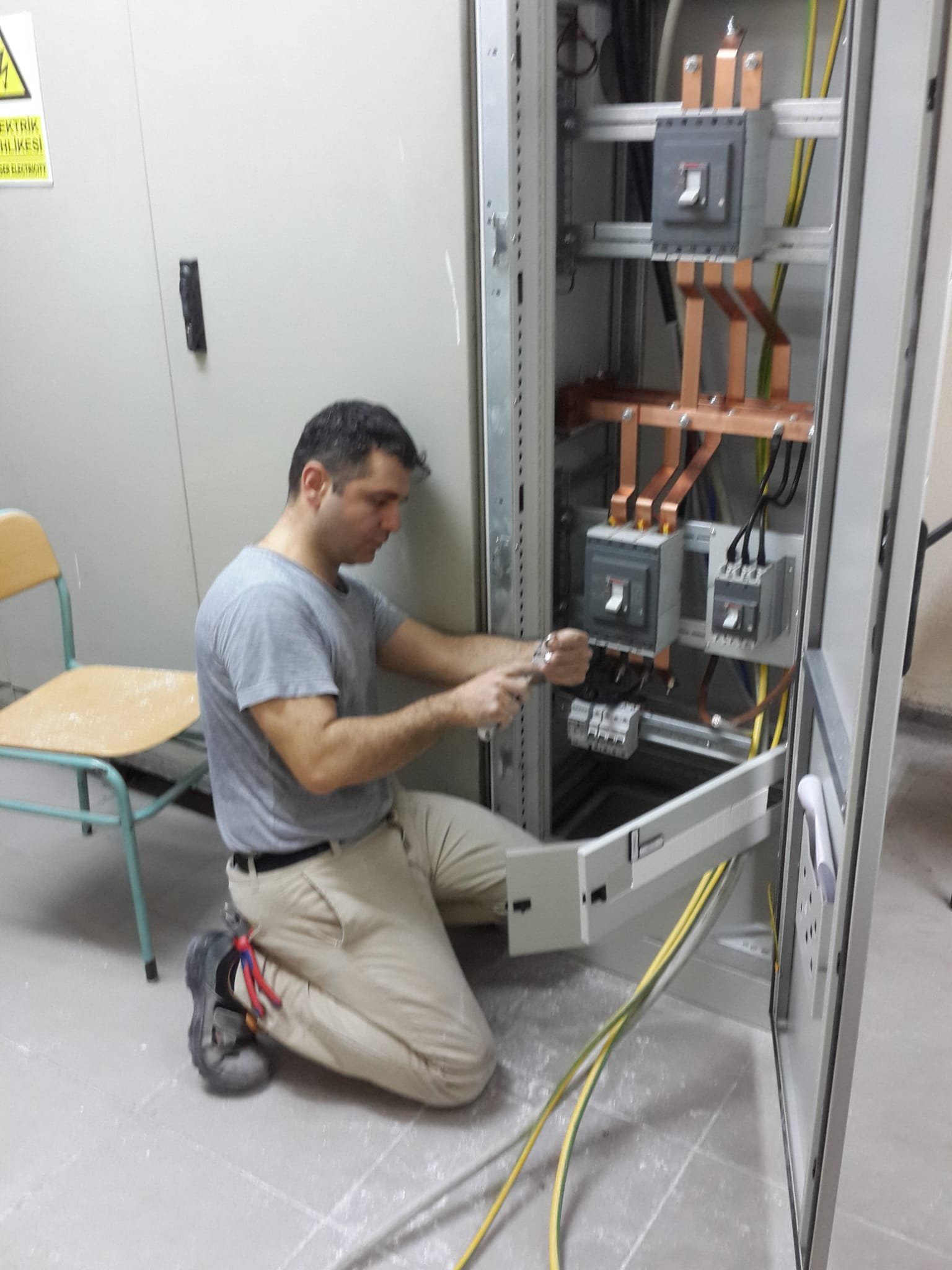 ELEKTRİKTE GİZLİ TASARRUFU ÖZETLEDİ