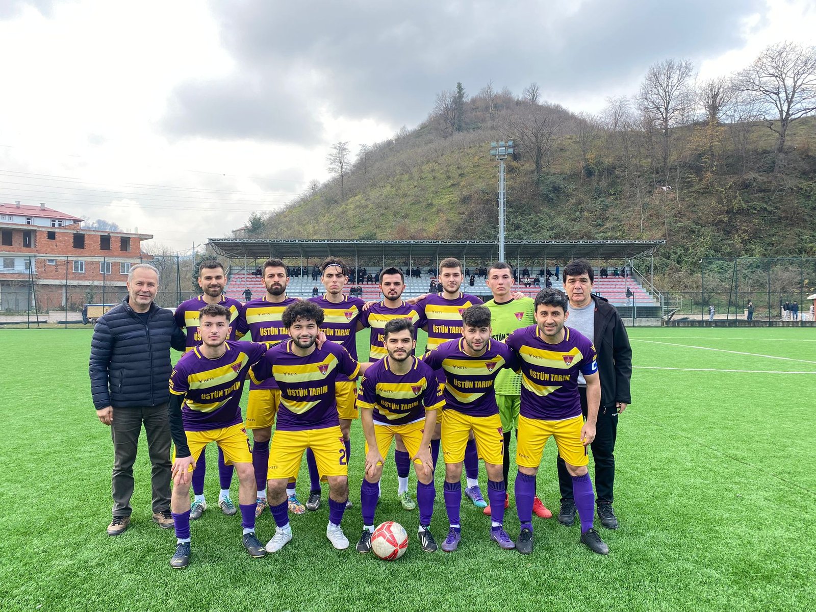 TRANSFER YAPMAYAN TEK TAKIMIN HOCASI İDDİALI