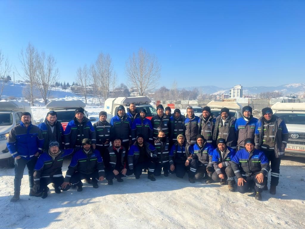 ÇORUH EDAŞ “ENERJİ DESTEK EKİBİ” DEPREM BÖLGESİNDE