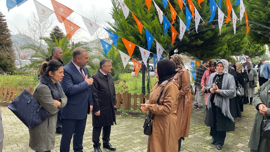 ERENER’E YOĞUN İLGİ