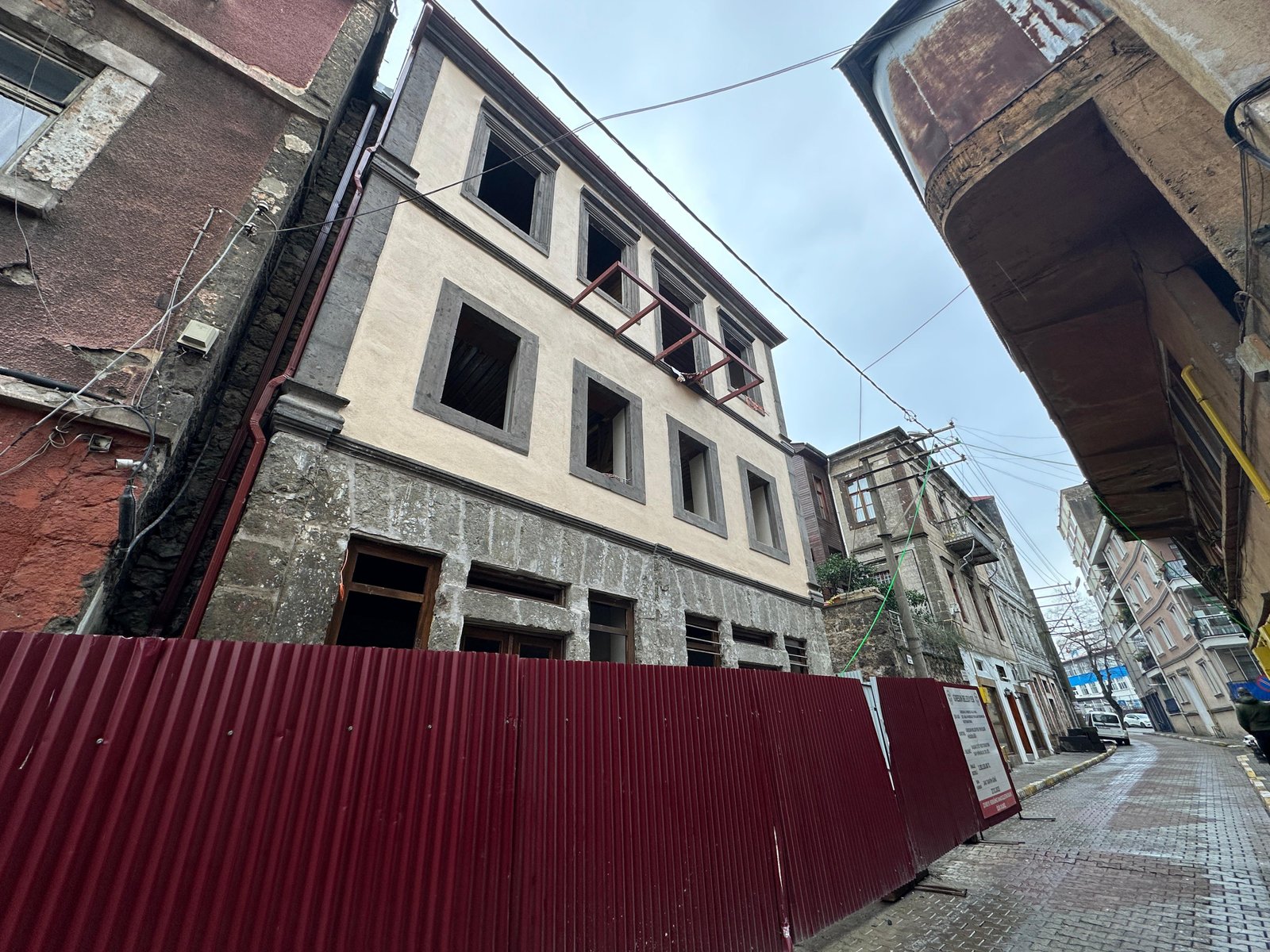 BİLGİ EVİ VE GİRESUN KİTAPÇISI İÇİN GERİ SAYIM BAŞLADI