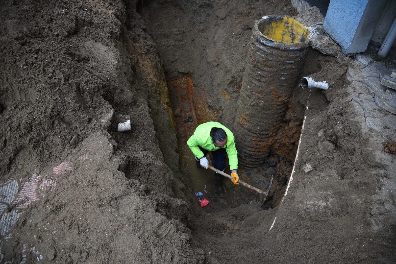 ALTYAPI ÇALIŞMALARINDA DURMAK YOK