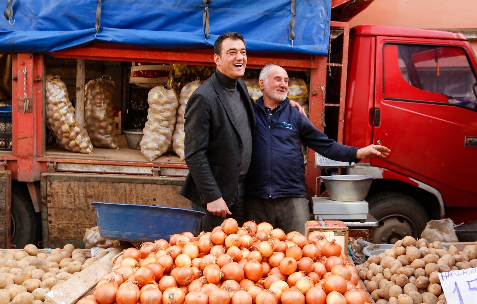 KÖSE VE GEZMİŞ’TEN PAZAR ESNAFINA ZİYARET