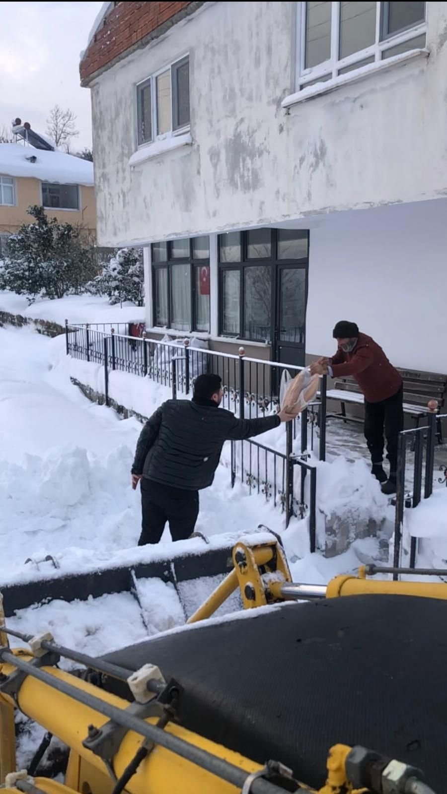TUNCAY BAŞKANDAN ÖRNEK DAVRANIŞ!