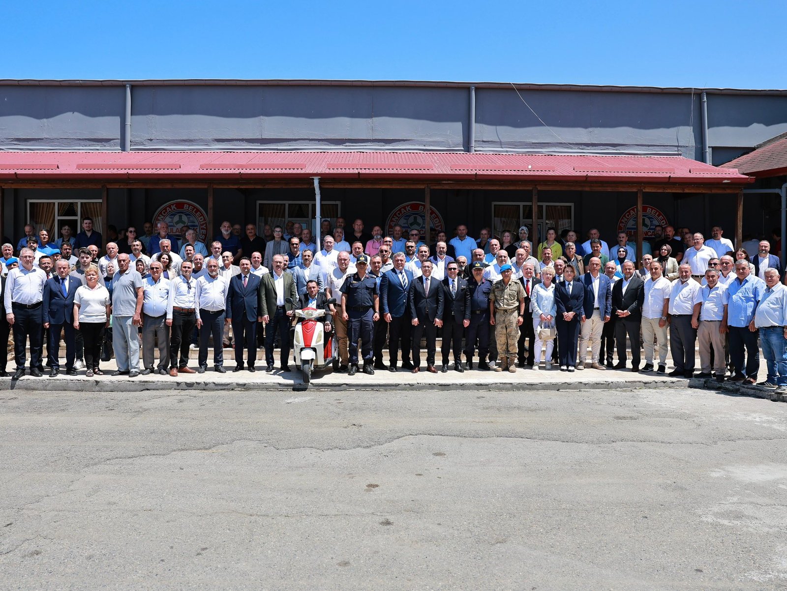 NECMİ BAŞKANDAN VEFA ÖRNEĞİ!