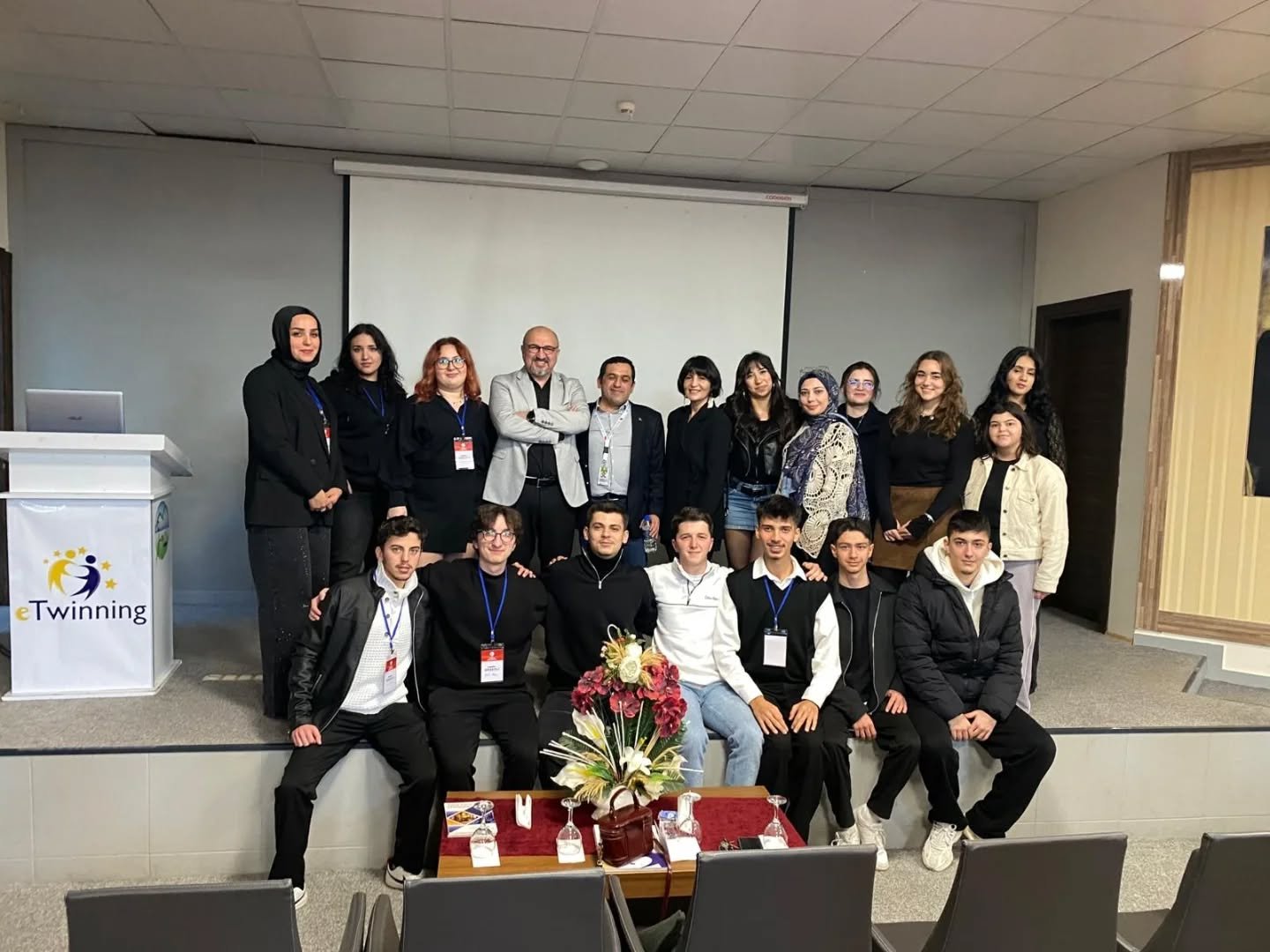 Giresun MYO Öğrencileri Lise Öğrencileriyle Söyleşide Buluştu