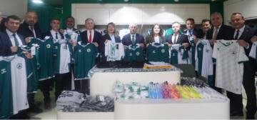 ERCAN TÜRK GİRESUNSPOR’UN YANINDA!