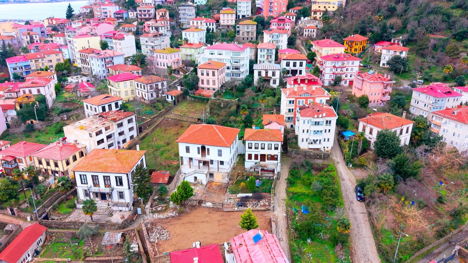 TARİHİ NECATİBEY KONAĞI’NA ANLAMLI DOKUNUŞ
