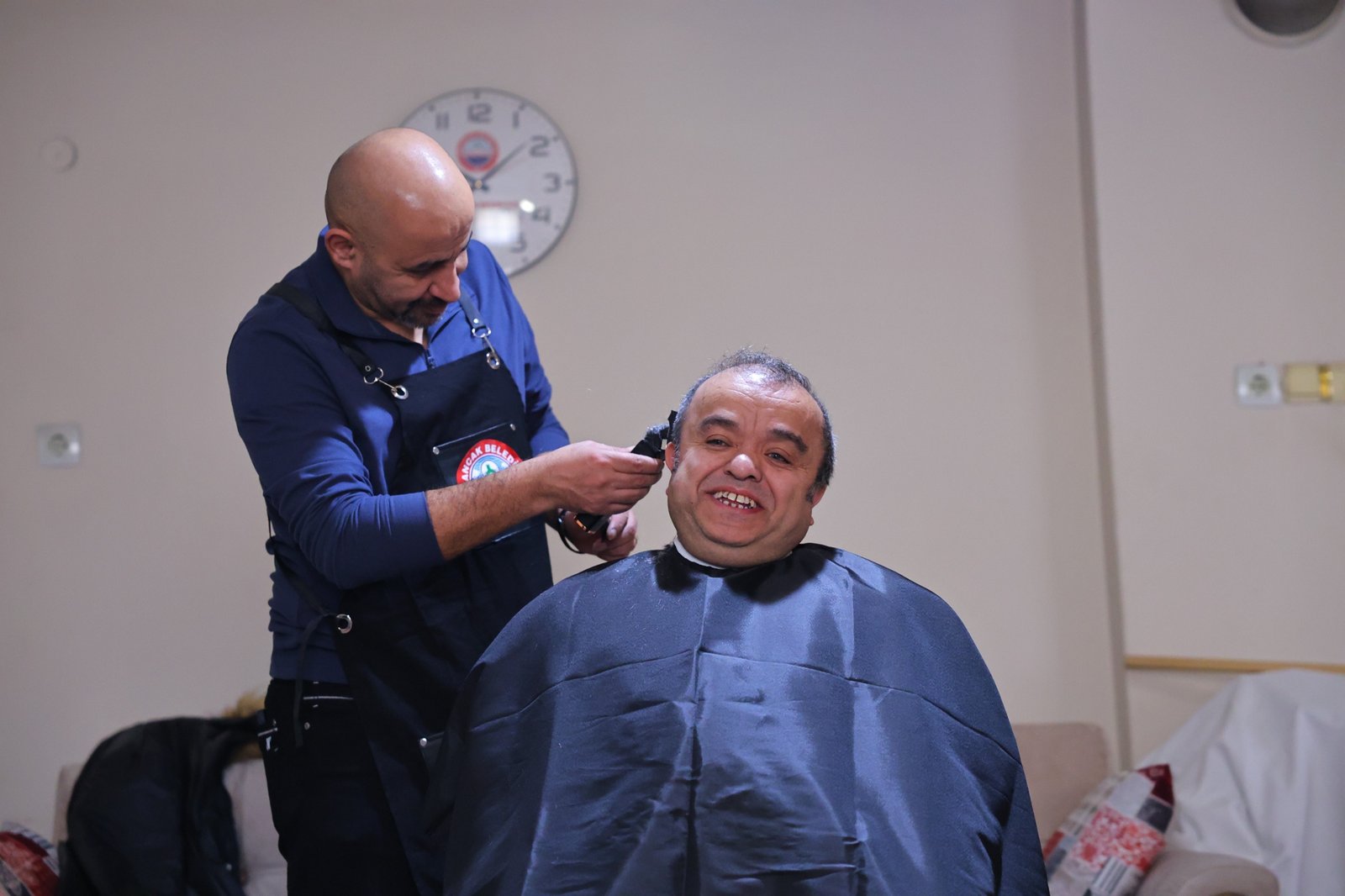 Bulancak Belediyesi’nden Anlamlı Destek: “Evde Ücretsiz Kuaför Hizmeti”