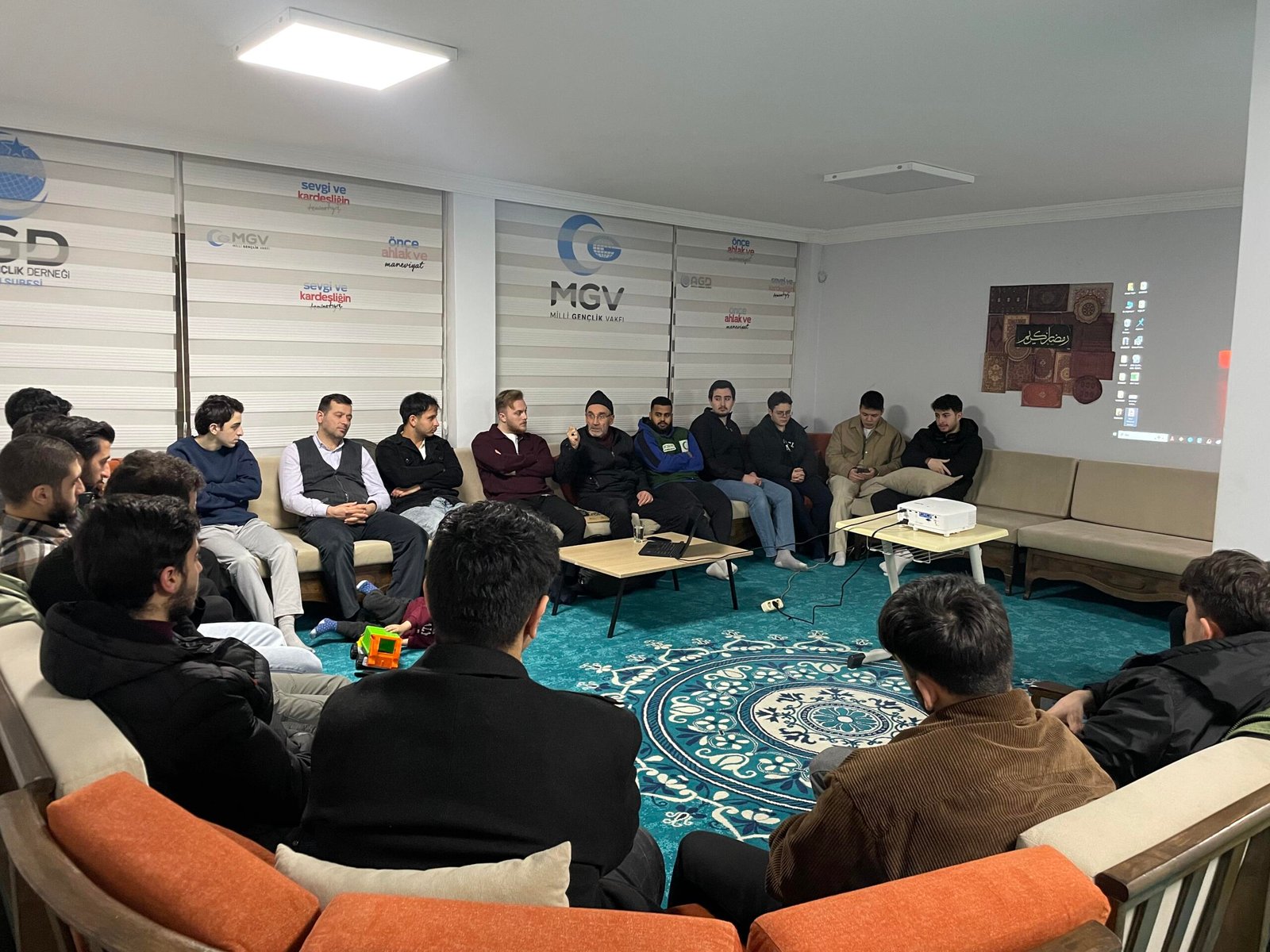 AGD GİRESUN’DAN BAĞIMLILIK VE KUMAR UYARISI