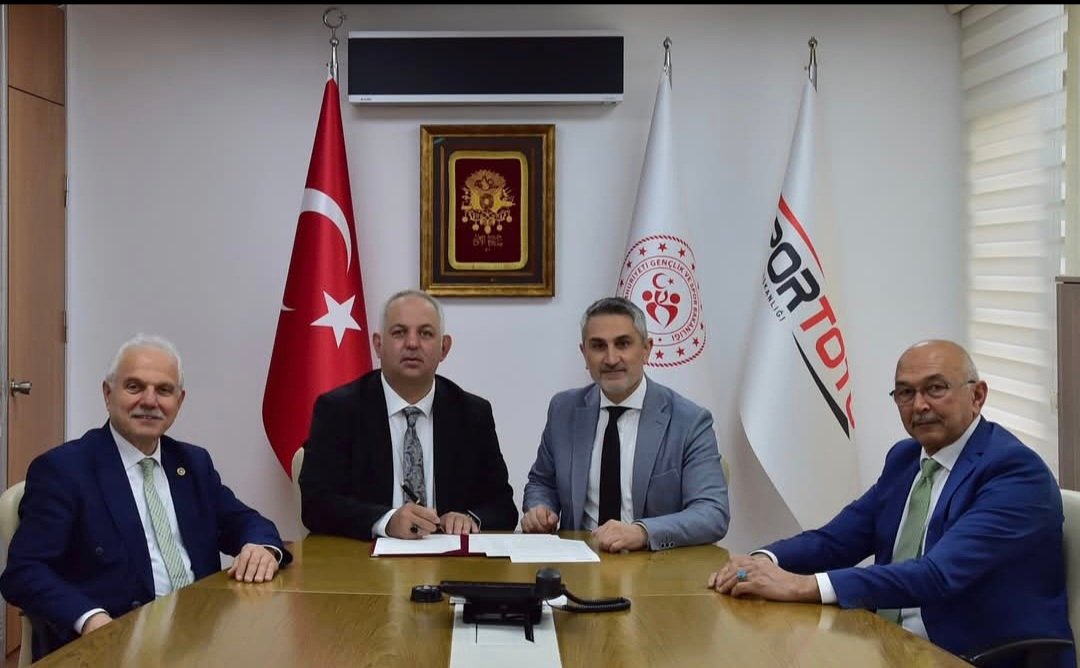 ÖREN’E GENÇLİK MERKEZİ MÜJDESİ