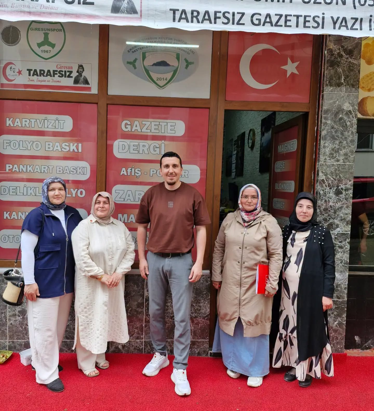 YENİDEN REFAH PARTİSİ KADIN KOLLARI’NDAN TARAFSIZ GAZETESİ’NE ZİYARET: “ÖZGÜR VE TARAFSIZ BASIN DEMOKRASİNİN TEMİNATIDIR”