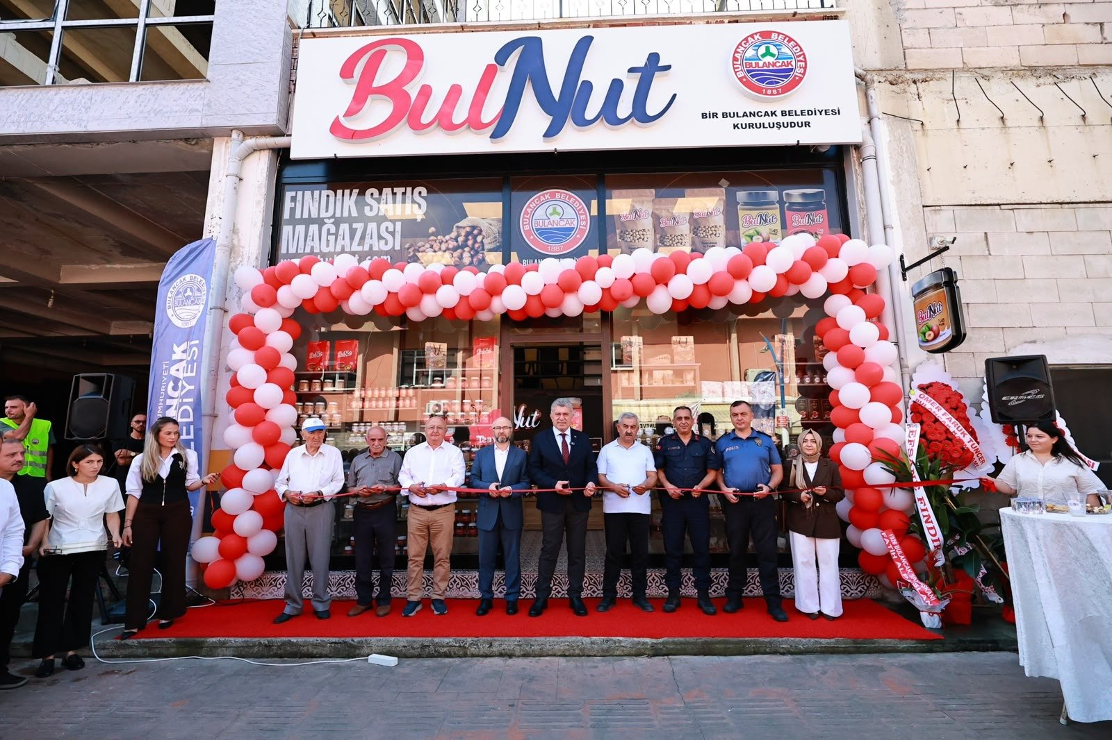 BULNUT’UN 2. ŞUBESİ YOĞUN KATILIMLA HİZMETE AÇILDI